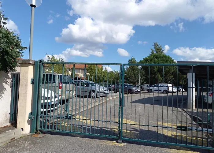 Appartamento Le Jardin Bleu - Dormiratoulouse Basso Cambo *